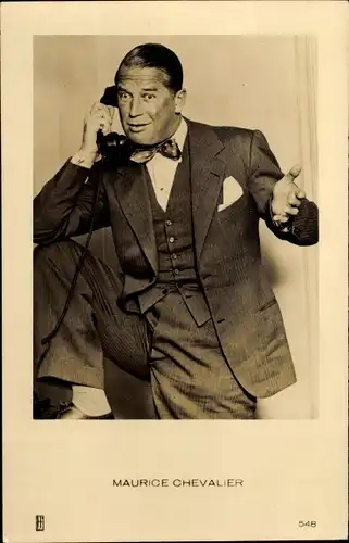 Ak Schauspieler Maurice Chevalier, Telefon