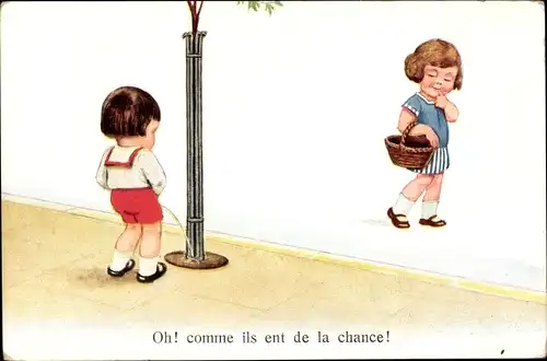 Künstler Ak Wills, John, Junge pinkelt gegen einen Baum, nachdenkliches Mädchen