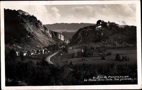 Ak Pontarlier Doubs, La Cluse, die Festungen