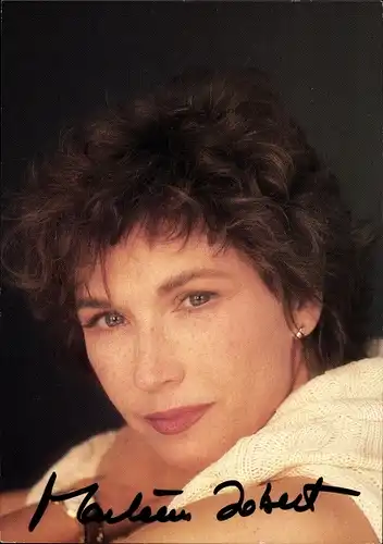 Foto Ak Schauspielerin Marlene Jobert, Portrait, Autogramm