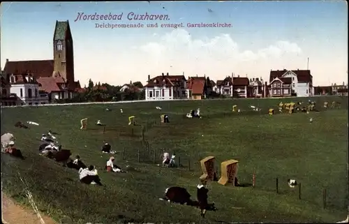 Ak Nordseebad Cuxhaven, Deichpromenade und evangelische Garnisonkirche