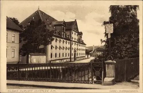 Ak Osterode am Harz, Kornmagazin, Brücke