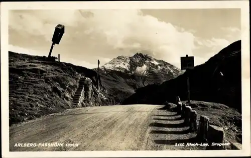 Ak Lech am Arlberg Vorarlberg, Passhöhe, Wegepartie