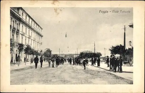 Ak Foggia Puglia, Viale Ferrovia, Straßenpartie