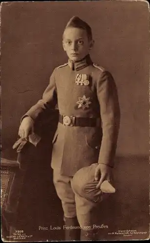 Ak Prinz Louis Ferdinand von Preußen in Uniform, Standportrait