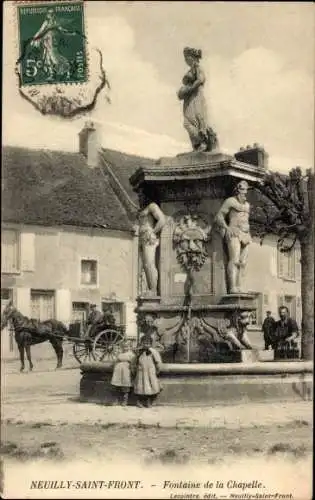Ak Neuilly Saint Front Aisne, Brunnen der Kapelle