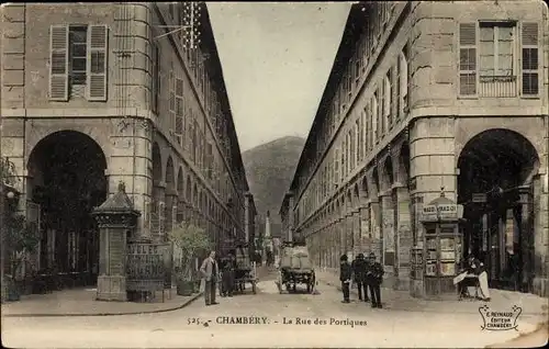 Ak Chambéry Savoie, Rue des Portiques