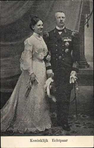 Ak Königin Wilhelmina der Niederlande, Heinrich zu Mecklenburg-Schwerin, Portrait, Uniform