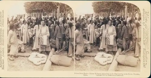 Stereo Foto Tianjin Tientsin China, Chinesische Flüchtlinge am Bootslandeplatz am Pei-Ho