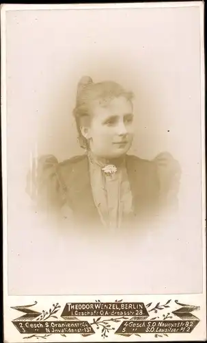 CdV Berlin, Portrait einer Frau