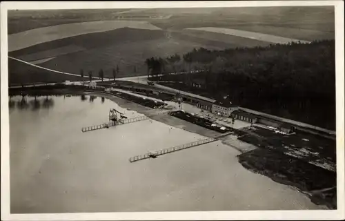 Ak Wermsdorf Sachsen, Fliegeraufnahme vom Bad Horstsee