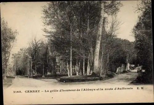 Ak Cernay-la-Ville Yvelines, Das Ehrentor der Abtei, Route d’Auffarais