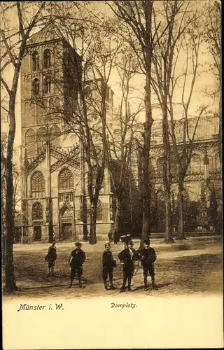 Ak Münster in Westfalen, Kinder auf dem Domplatz