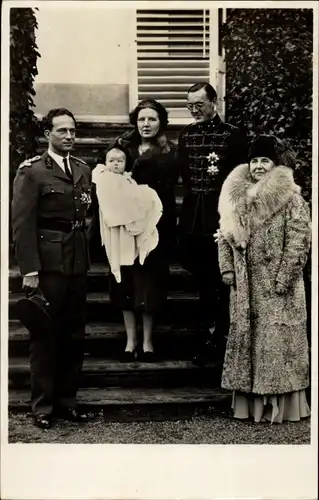 Ak Soestdijk Utrecht, König Leopold von Belgien, Königin Wilhelmina der Niederlande, Juliana,Beatrix