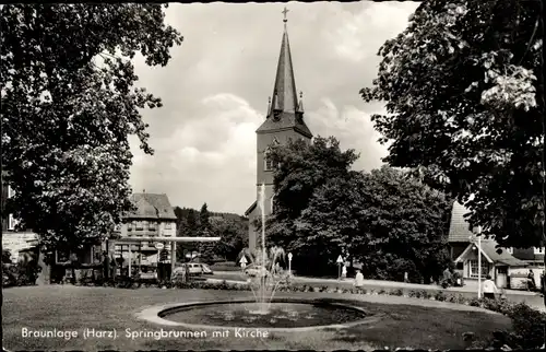 Ak Braunlage im Oberharz, Springbrunnen, Kirche