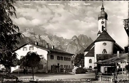 Ak Garmisch Partenkirchen in Oberbayern, Mohrenplatz, Zugspitzgruppe