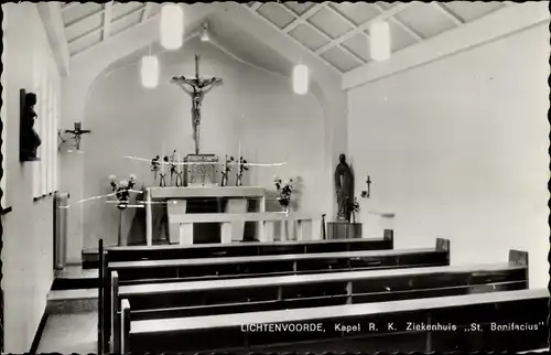 Ak Lichtenvoorde Gelderland, St. Bonifacius Hospital, Kapelle