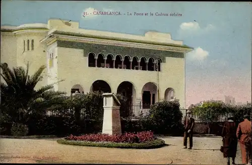 Ak Casablanca Marokko, La Poste et le Cadran solaire, Postgebäude, Sonnenuhr