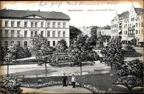 Ak Nordhausen am Harz, Kaiser Friedrich Platz, Museum, Straßenbahn