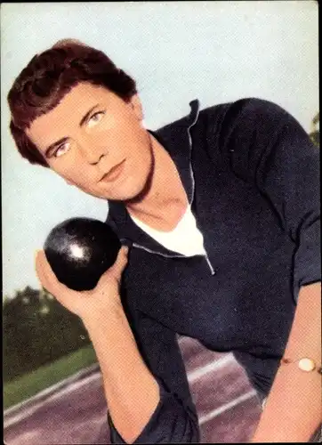 Sammelbild Heinerle, Leichtathletik, Marianne Werner, Sportlerin des Jahres 1958, Kugelstoßen