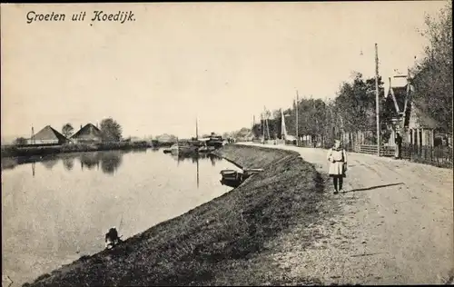 Ak Koedijk Nordholland Niederlande, Partie am Kanal, Kind