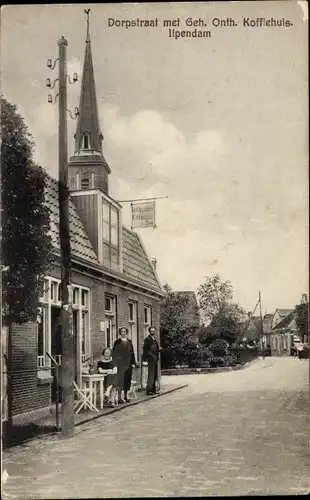 Ak Ilpendam Waterland Nordholland Niederlande, Café an der Dorfstraße