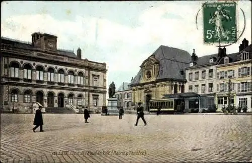 Ak Laon-Aisne, Place de l’Hotel de Ville