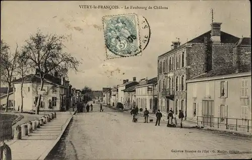 Ak Vitry le François Marne, Le Faubourg de Chalons