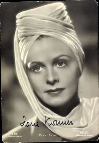 Ak Schauspielerin Dora Komar, Portrait, Film Foto Verlag G 144, Autogramm