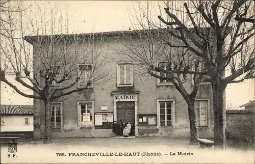 Ak Francheville le Haut Rhône, Das Rathaus