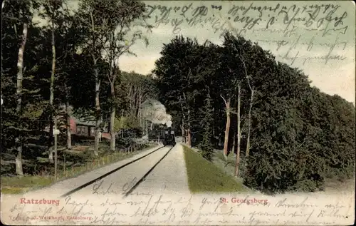 Ak Ratzeburg im Herzogtum Lauenburg, St. Georgsberg, Bahnstrecke, Lokomotive