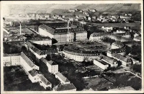 Ak Wermsdorf in Sachsen, Schloss Hubertusburg, Fliegeraufnahme