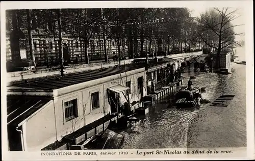 Ak Paris VII, Überschwemmungen 1910, Port St. Nicolas zu Beginn der Überschwemmung