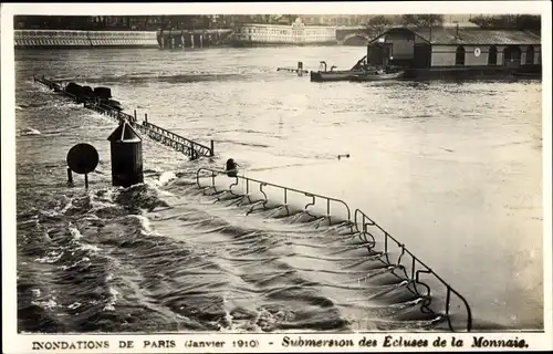Ak Paris VI., Überschwemmungen 1910, Untergang der Monnaie-Schleusen