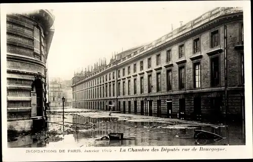 Ak Paris VII., Überschwemmungen 1910, Abgeordnetenkammer, Rue de Bourgogne