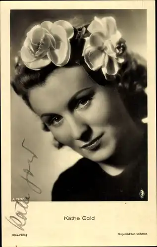 Ak Schauspielerin Käthe Gold, Portrait mit Blumen im Haar