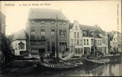 Ak Mechelen Mecheln Malines Flandern Antwerpen, la Dyle, bateau de Peche
