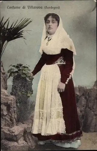 Ak Villanova Monteleone Sassari Sardegna, Frau in Tracht