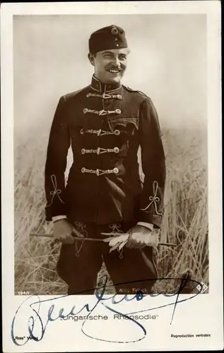 Ak Schauspieler Willy Fritsch, Portrait in Uniform, Film Ungarische Rhapsodie, Autogramm
