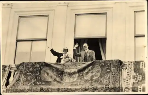 Ak Verlobung Juliana der Niederlande mit Prinz Bernhard 1936