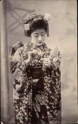Ak Japan, Mädchen in Kimono, Portrait