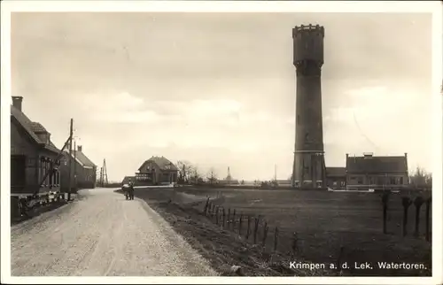 Ak Krimpen aan de Lek Südholland, Straßenpartie, Wasserturm