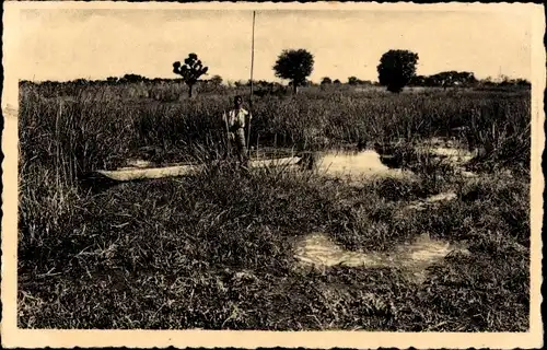 Ak Kafwira RD Kongo Zaire, In einem Kanu im Lotus