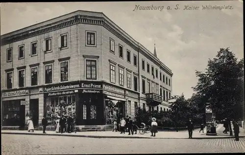 Ak Naumburg an der Saale, Kaiser Wilhelmplatz, Postkarten Centrale Ernst Priese, Friseur Otto Rauch