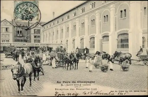 Ak Épernay Marne, Maison Moet et Chandon, Flaschenempfang
