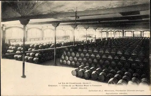 Ak Epernay Marne, Champagner, Keller des Maison Moët Chandon