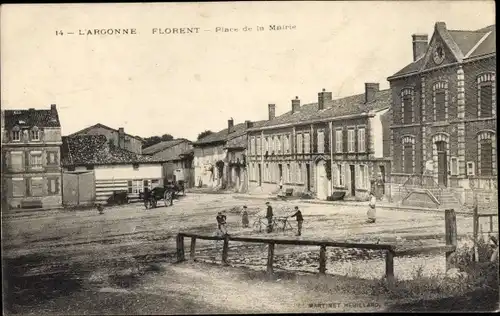 Ak Florent et Argonne Marne, Place de la Mairie