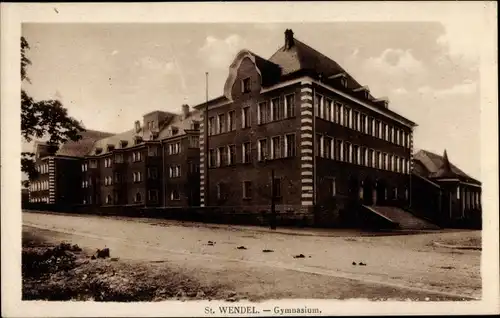 Ak Sankt Wendel im Saarland, Gymnasium