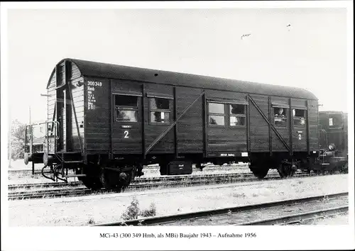 Ak Wagen-Portrait, DR-Einheitswagen, Deutsche Eisenbahn MCI-43, Baujahr 1943