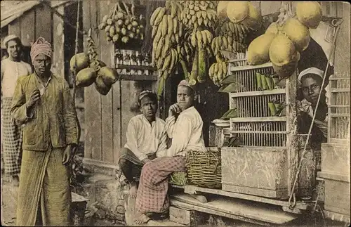 Ak Asien, Obstmarkt, Bananen, Einheimische